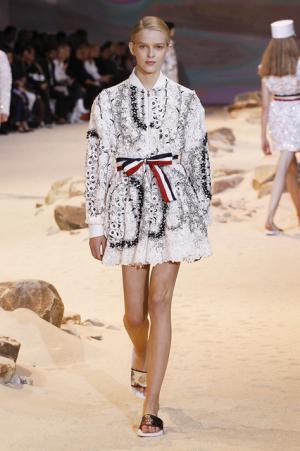 【ルック】モンクレール ガム・ルージュ17SSコレクション