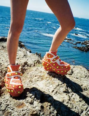 アップカミングな2ブランド、リョウタ ムラカミ&amp;ヒロキ カタオカによる合同展示会が表参道 ロケットで開催