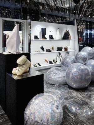 エムエム6 メゾン マルジェラが伊勢丹新宿&amp;阪急うめだでポップアップ！