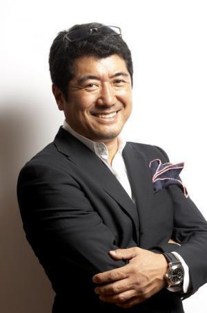 新宿伊勢丹とARITA 400projectがコラボ。佐藤可士和、奥山清行が描く有田焼作品が登場