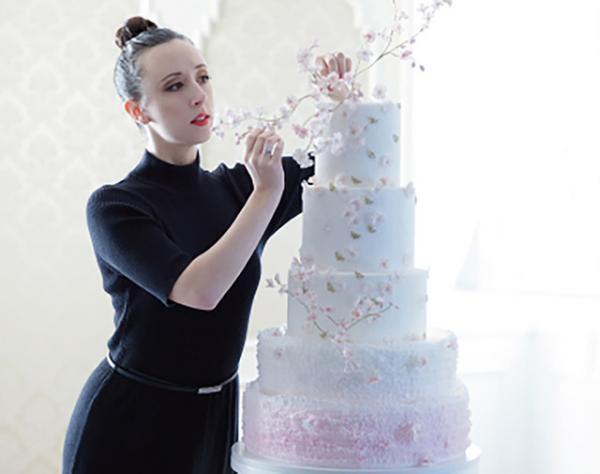 ウェディングの“リングピロー”がモチーフのケーキも。帝国ホテル東京でクリスマスケーキの予約開始