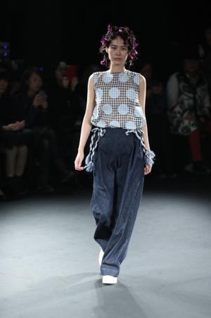 ミントデザインズが見せる、疾走する90'sのカバーストーリー【17SSウィメンズ】