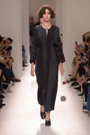 【ルック】エルメス17SSウィメンズコレクション