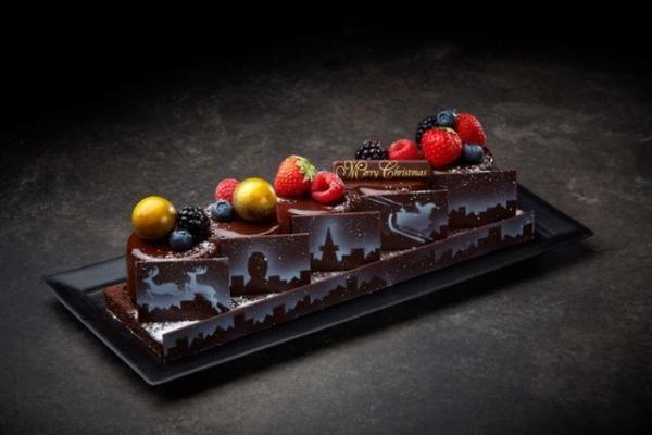 ケーキのクリスマスツリーは高さ40cm!?ハイアット リージェンシー 東京がケーキ予約受付中