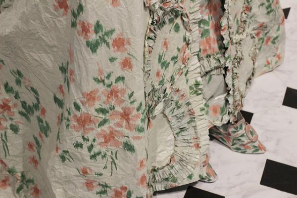 革命に散った宮廷の華、マリー・アントワネットの生涯に迫る大展覧会。ヴェルサイユ宮殿の至宝が六本木に集結【レポート】