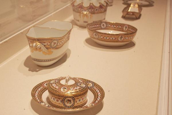 革命に散った宮廷の華、マリー・アントワネットの生涯に迫る大展覧会。ヴェルサイユ宮殿の至宝が六本木に集結【レポート】