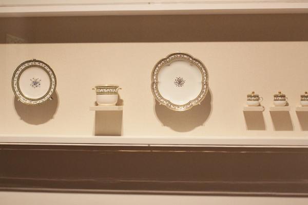 革命に散った宮廷の華、マリー・アントワネットの生涯に迫る大展覧会。ヴェルサイユ宮殿の至宝が六本木に集結【レポート】