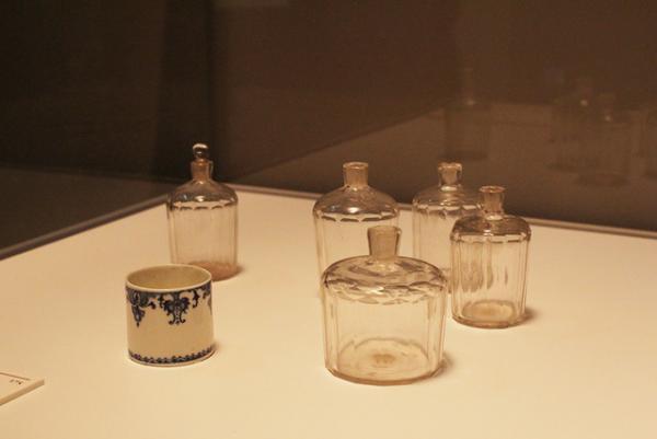 革命に散った宮廷の華、マリー・アントワネットの生涯に迫る大展覧会。ヴェルサイユ宮殿の至宝が六本木に集結【レポート】