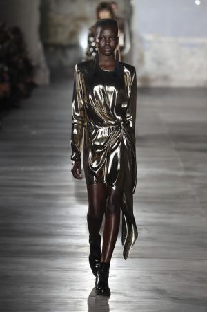 【ルック】サンローラン17SSウィメンズコレクション