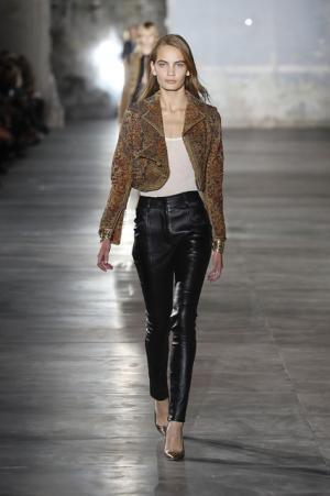 【ルック】サンローラン17SSウィメンズコレクション