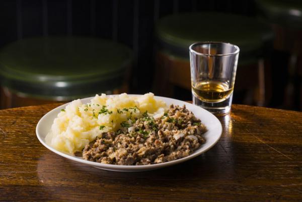 新宿伊勢丹「英国ウィーク」でイギリスの名品や文化に触れる！イングリッシュパブも出現