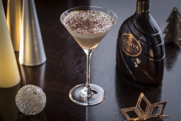 ほっと温まるみかんカクテルや、苺のカクテルなどグランド ハイアット 東京の冬季限定メニュー