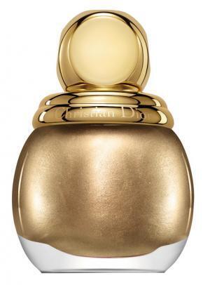 ディオールから、アクセサリーのように持ちたいクリスマスだけの特別なメイクアイテム