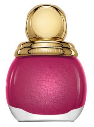 ディオールから、アクセサリーのように持ちたいクリスマスだけの特別なメイクアイテム