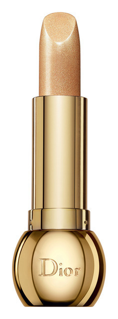 ディオールから、アクセサリーのように持ちたいクリスマスだけの特別なメイクアイテム