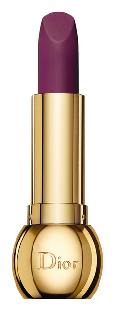 ディオールから、アクセサリーのように持ちたいクリスマスだけの特別なメイクアイテム