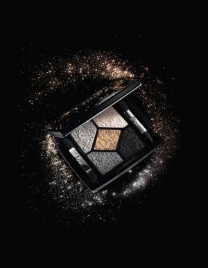 ディオールから、アクセサリーのように持ちたいクリスマスだけの特別なメイクアイテム