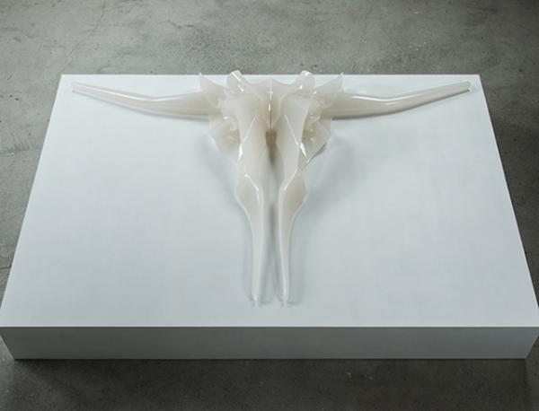 “半透明の彫刻”、アーティスト山本一弥の個展「Advent」開催