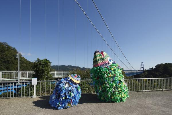 妹島和世による“風景を取り込む”足湯&amp;チェ・ジョンファ彫刻が「茨城県北芸術祭」にて完成！
