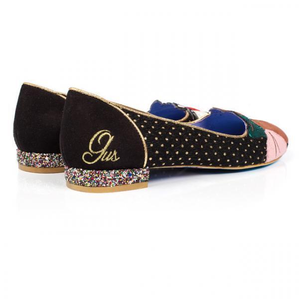 光るガラスの靴...!?ロンドン発イレギュラー チョイスからシンデレラ・コレクションが誕生