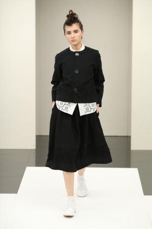 【ルック】トリコ・コム デ ギャルソン17SSコレクション