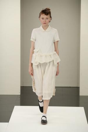 【ルック】トリコ・コム デ ギャルソン17SSコレクション