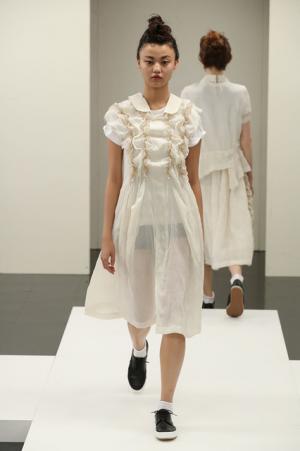 【ルック】トリコ・コム デ ギャルソン17SSコレクション