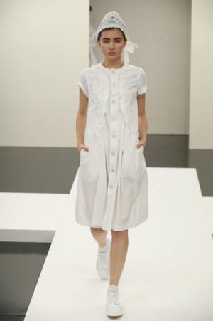 【ルック】トリコ・コム デ ギャルソン17SSコレクション