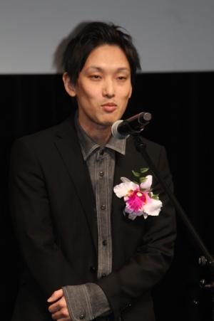 毎日ファッション大賞にファセッタズム落合宏理、新人賞から3年史上最短。他プラスチックトーキョー、ビームスら