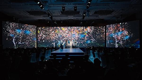 世界最大級の伝説的ジュエリー「ティファニー ダイヤモンド」上陸。銀座本店でアーカイブコレクション展