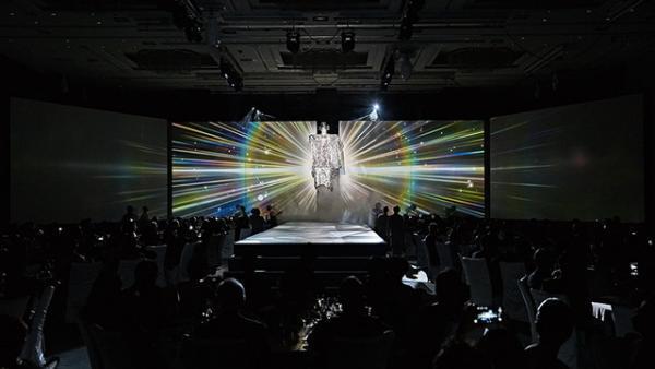 世界最大級の伝説的ジュエリー「ティファニー ダイヤモンド」上陸。銀座本店でアーカイブコレクション展