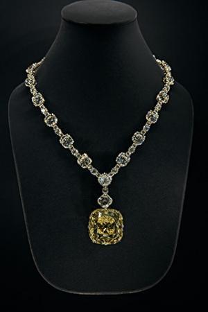 世界最大級の伝説的ジュエリー「ティファニー ダイヤモンド」上陸。銀座本店でアーカイブコレクション展