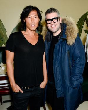 ディオール、メイクアップの歴史を紐解くアートブック『アート オブ カラー』刊行。300人超の著名人がNYでお祝い