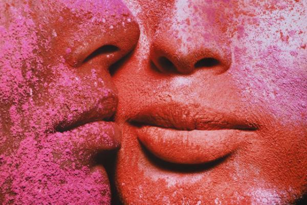 ディオール、メイクアップの歴史を紐解くアートブック『アート オブ カラー』刊行。300人超の著名人がNYでお祝い