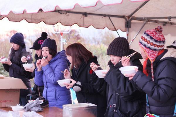 三越伊勢丹グループ、北海道士別市民800名以上が参加したPRムービー「冬至祭」公開