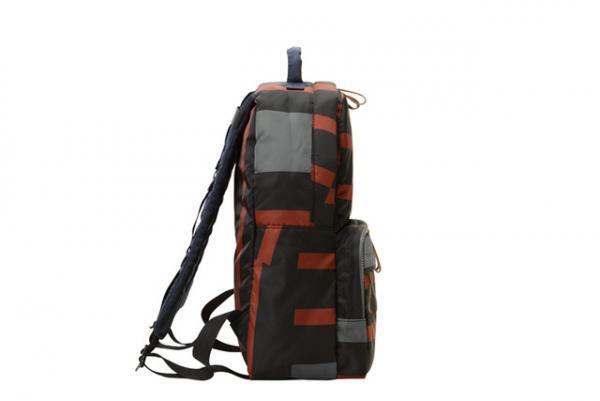 マルニ×ポーターの第8弾「SURF COLLECTION」発売。空の色と打ち寄せる波をイメージ