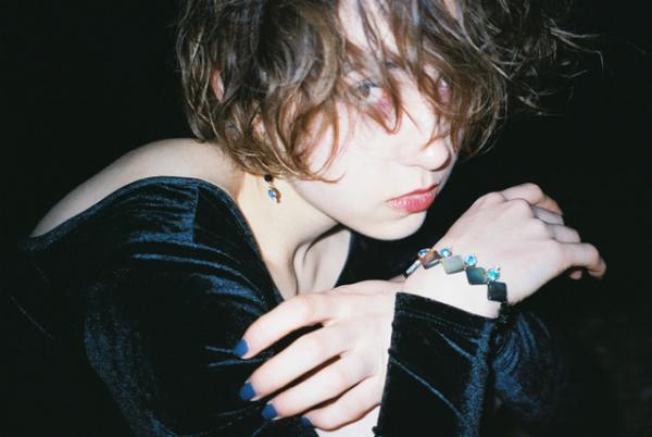 プティローブノアー×ボンジュールガールのアクセサリーが登場！ドレスアップして夜遊びする女の子をイメージ