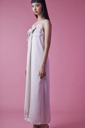 【ルック】モトナリオノ17SSウィメンズコレクション