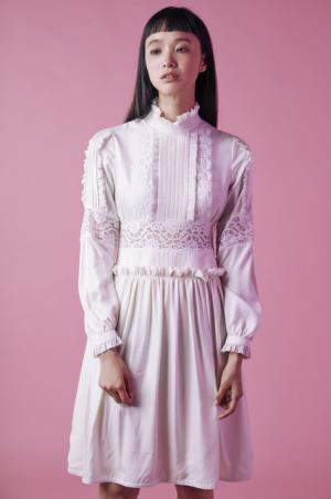 【ルック】モトナリオノ17SSウィメンズコレクション