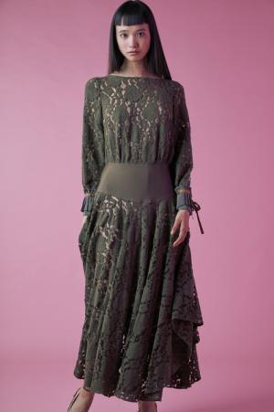 【ルック】モトナリオノ17SSウィメンズコレクション