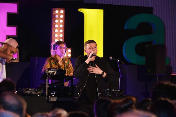 ステラ マッカートニーが初となるメンズウエアコレクションと、新作ウィメンズコレクションを同時に発表