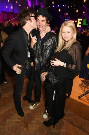 ステラ マッカートニーが初となるメンズウエアコレクションと、新作ウィメンズコレクションを同時に発表