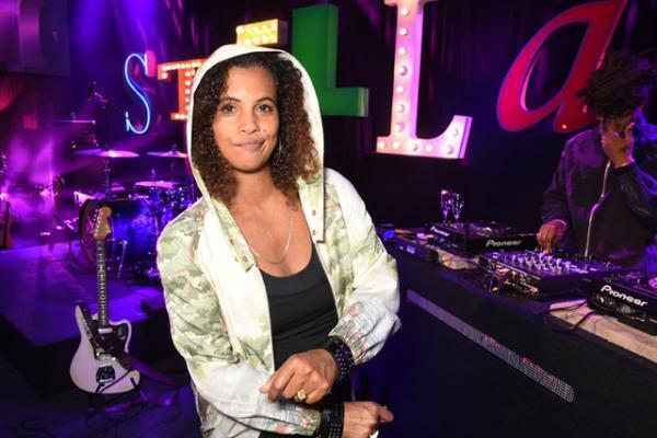 ステラ マッカートニーが初となるメンズウエアコレクションと、新作ウィメンズコレクションを同時に発表