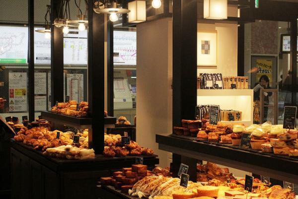 「中目黒高架下」がついにオープン！全長約700メートルに蔦屋書店など人気店が軒を連ねる新施設【レポート】