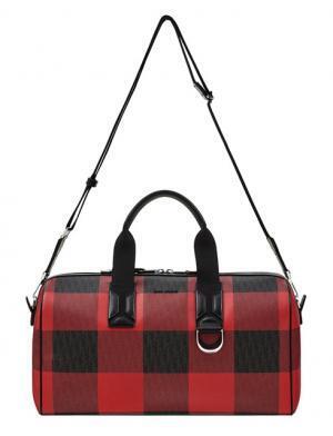 ディオール オムの「ダーク ライト」から新作コレクション！世界観を描いたムービーも公開