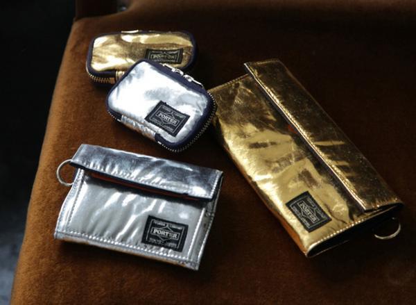 プティローブノアー×ポーター！箔プリントを施したクリスマスアイテム