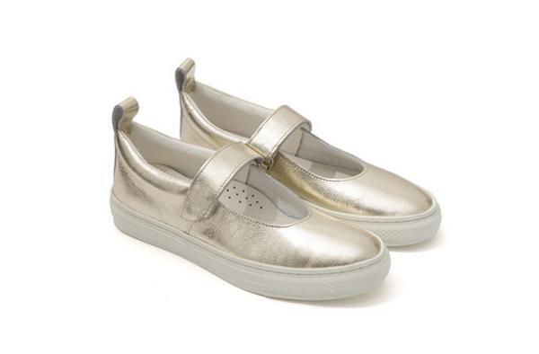 バディがDSMG別注カラーを発売。ホリデーシーズンに合わせたシルバーとゴールドを展開