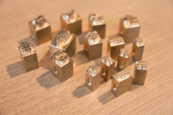 コーチがブランド創立75周年の締めくくりに、4頭の“コーチ・ビースト”にフィーチャーしたホリデーコレクション