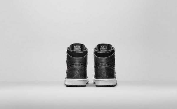 ナイキのジョーダンブランドが、映画「スペースジャム」公開20周年を記念して新作・復刻モデルを発売