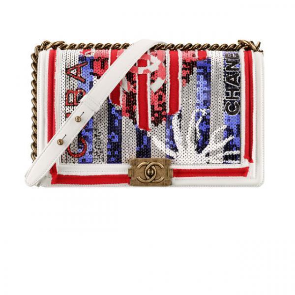 シャネルからキューバのカルチャーと融合した、ボーイッシュでシックな新作バッグ